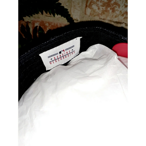 MBL Boston Red Sox Logo Snapback Cap - Picture 14 of 16